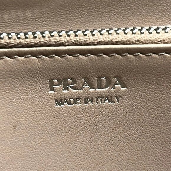 Auth PRADA - 1ML506 Black Leather Long Wallet - Picture 2 of 9